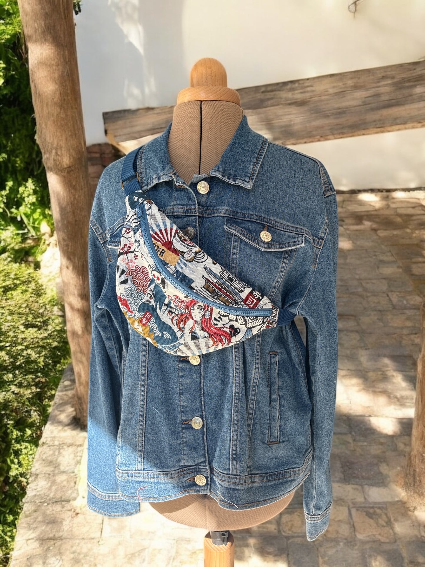 Sac Banane en jacquard de coton Manga -30x16 cm